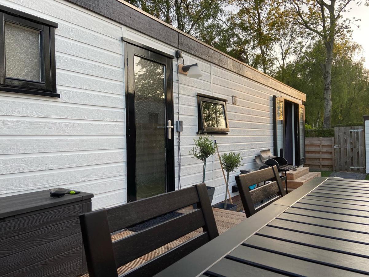 Prachtig Vakantiehuisje In Putten Exterior photo
